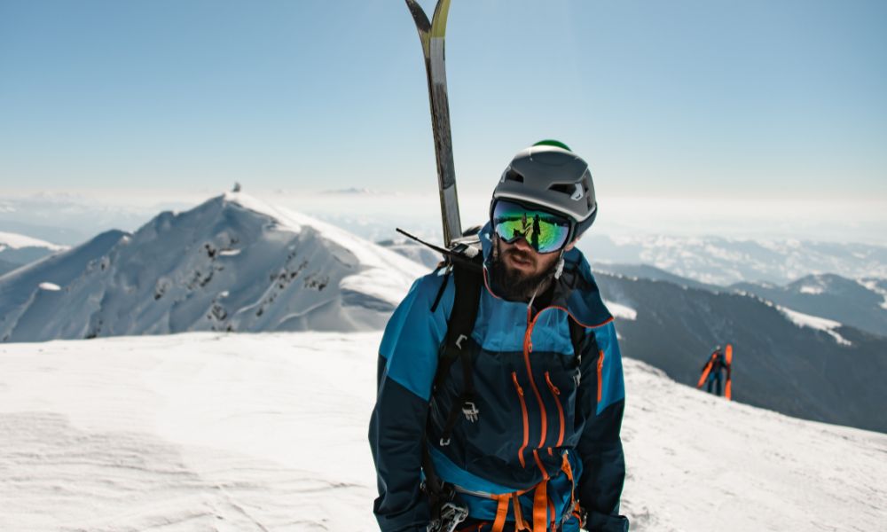 Tips for Storing Your Winter Sports Gear During the Summer