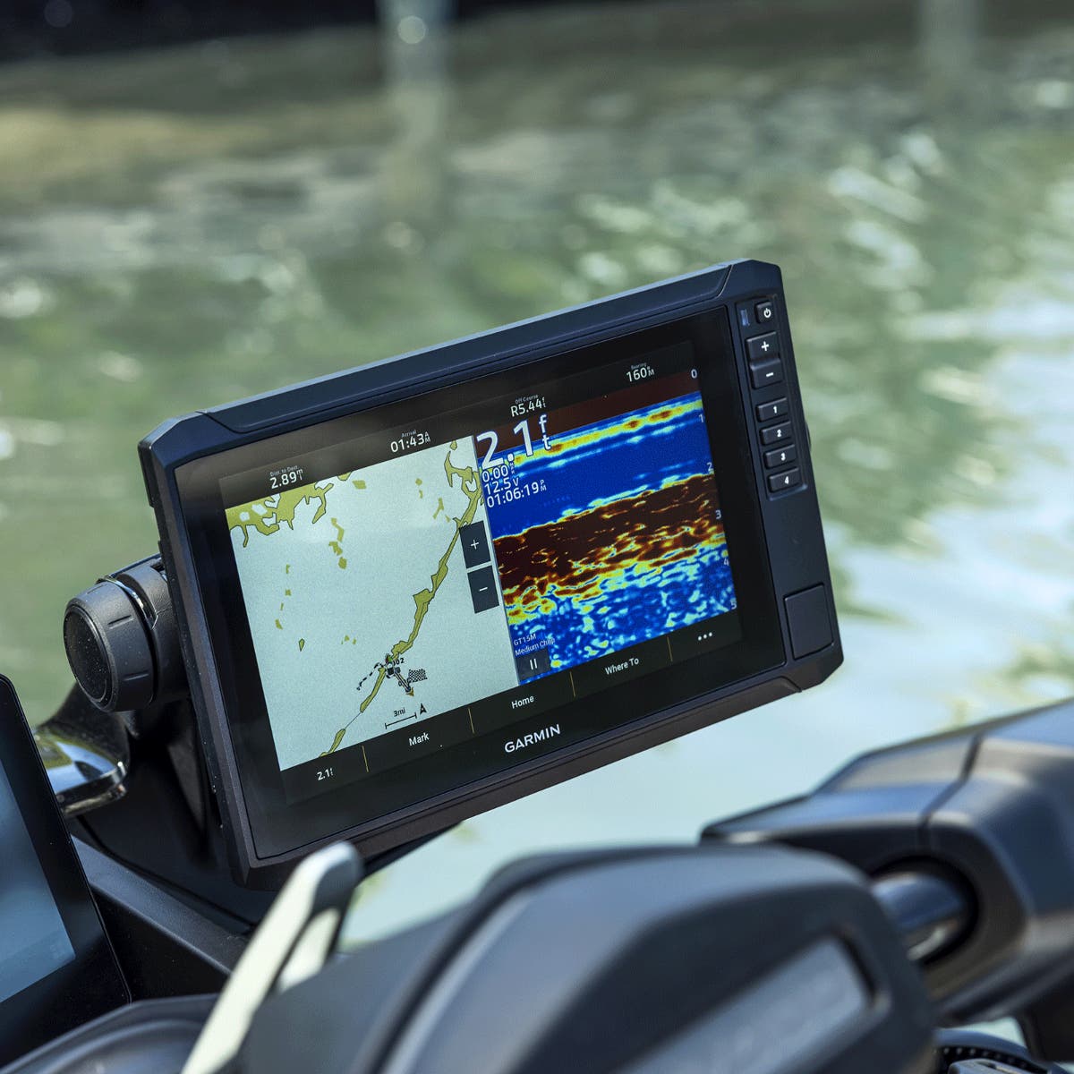 Sea-Doo Garmin ECHOMAP UHD2 9­'' sv GPS