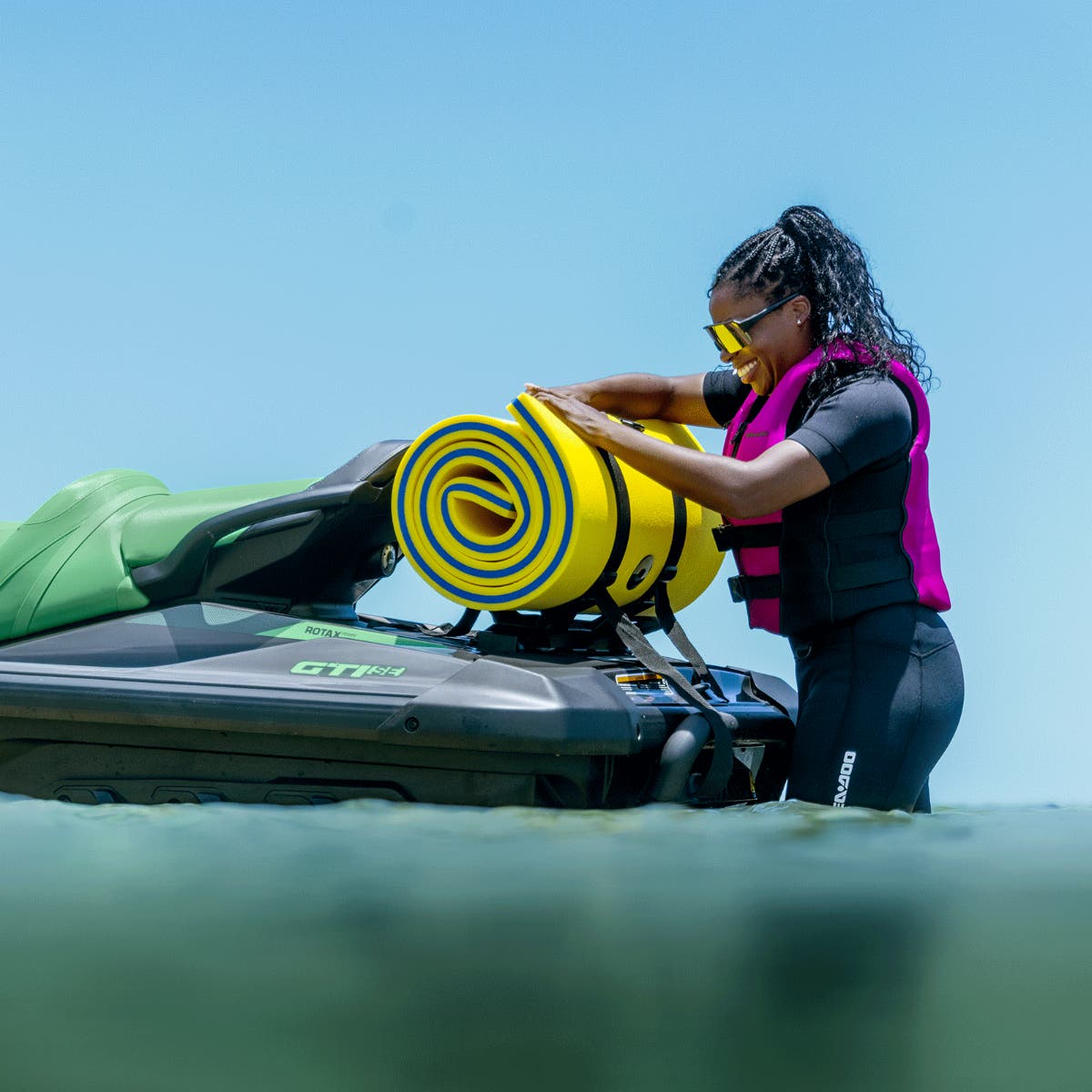 Sea-Doo LinQ Rear Floating Mat Holder