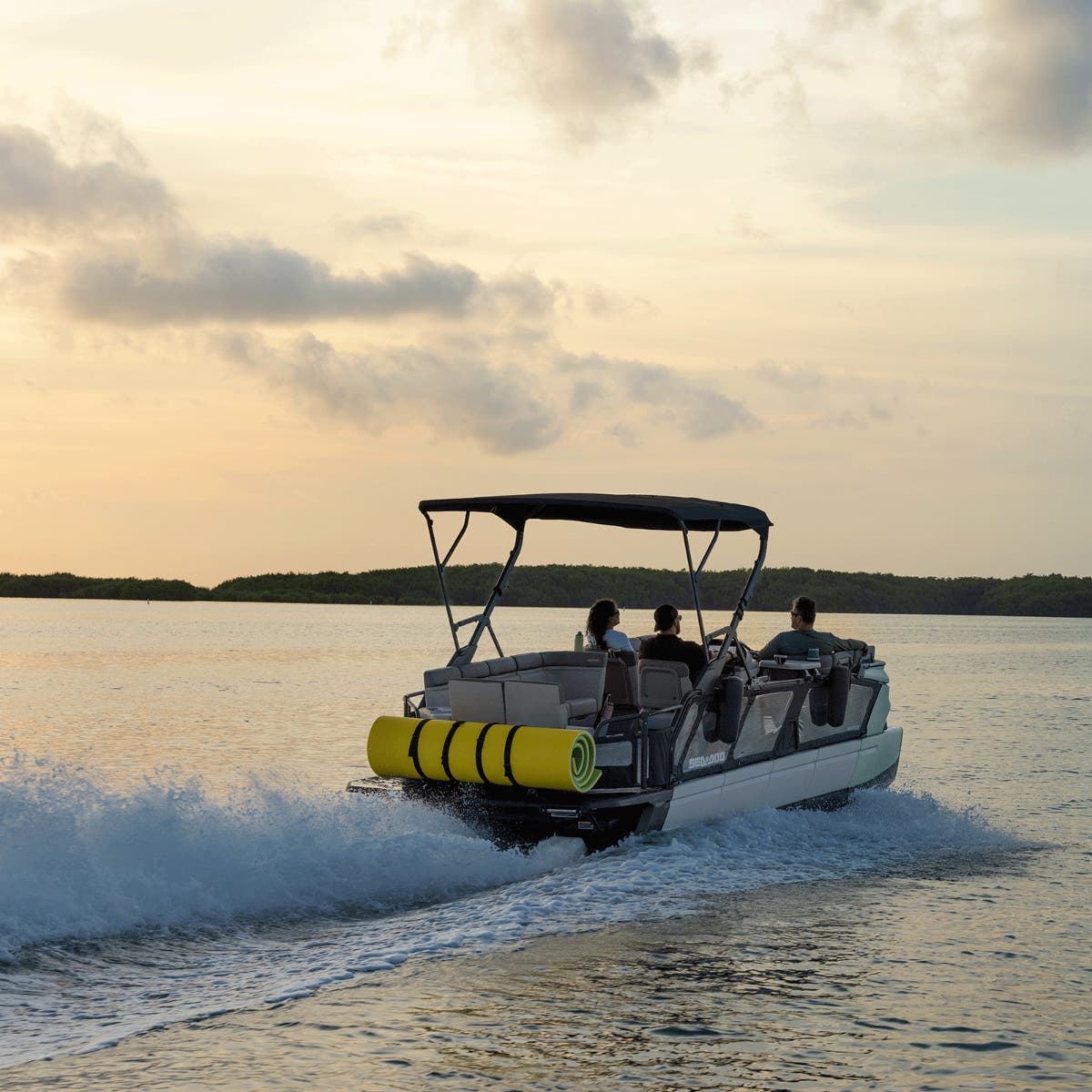 Sea-Doo LinQ Rear Floating Mat Holder