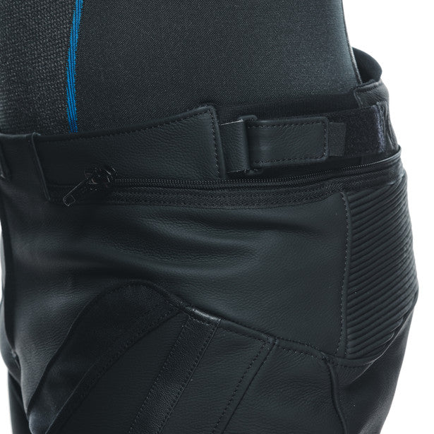 Pantalon en cuir Dainese Delta 4