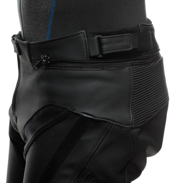 Pantalon en cuir Dainese Delta 4 Perf