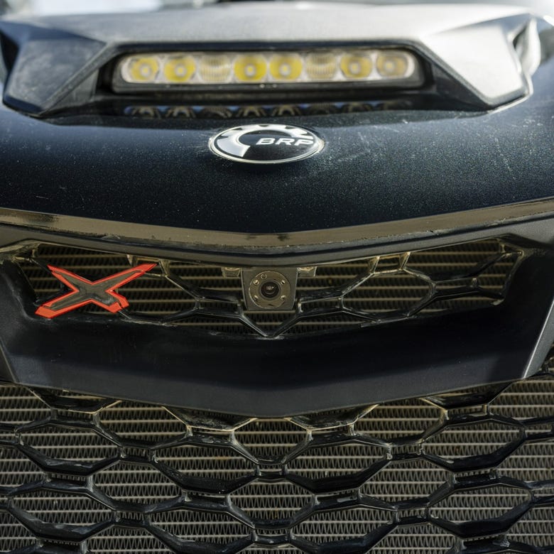 Éclairage de capot LED intégré intelligent Can-Am | Maverick R.